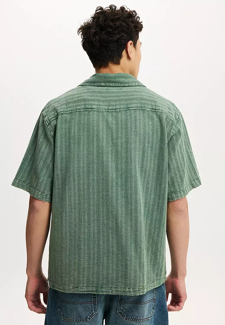 Washed Box Fit Short Sleeve Shirt