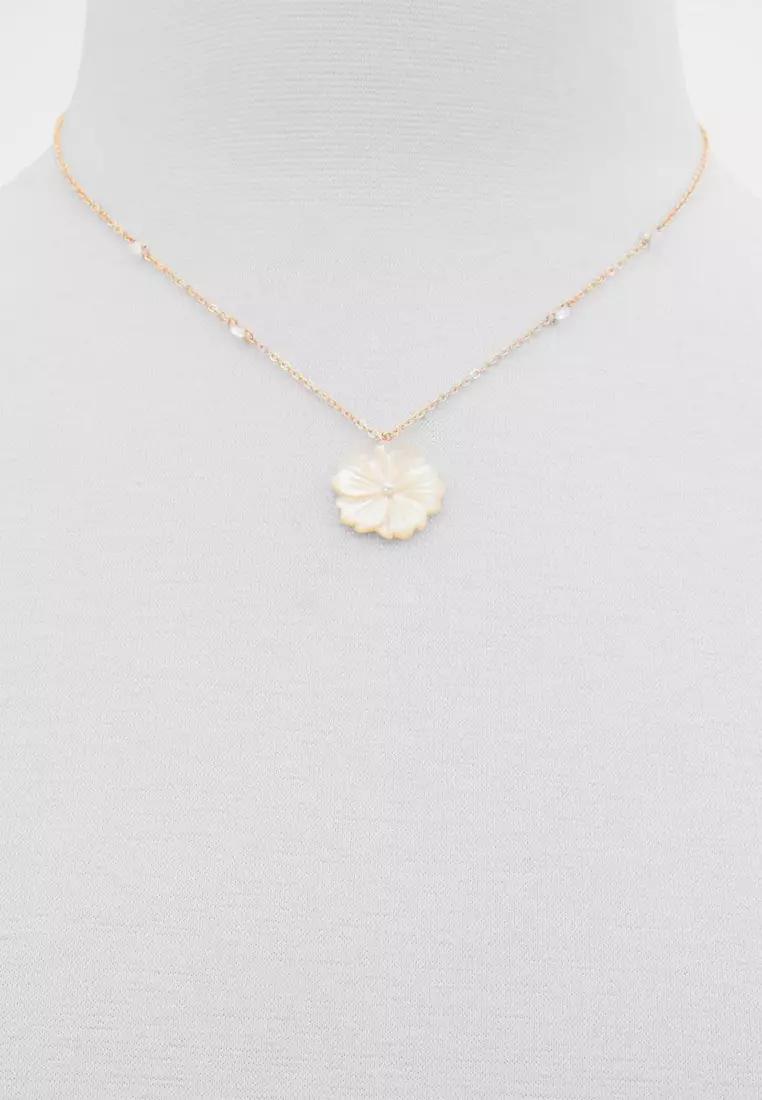 Magnollia Single-Strand Necklace