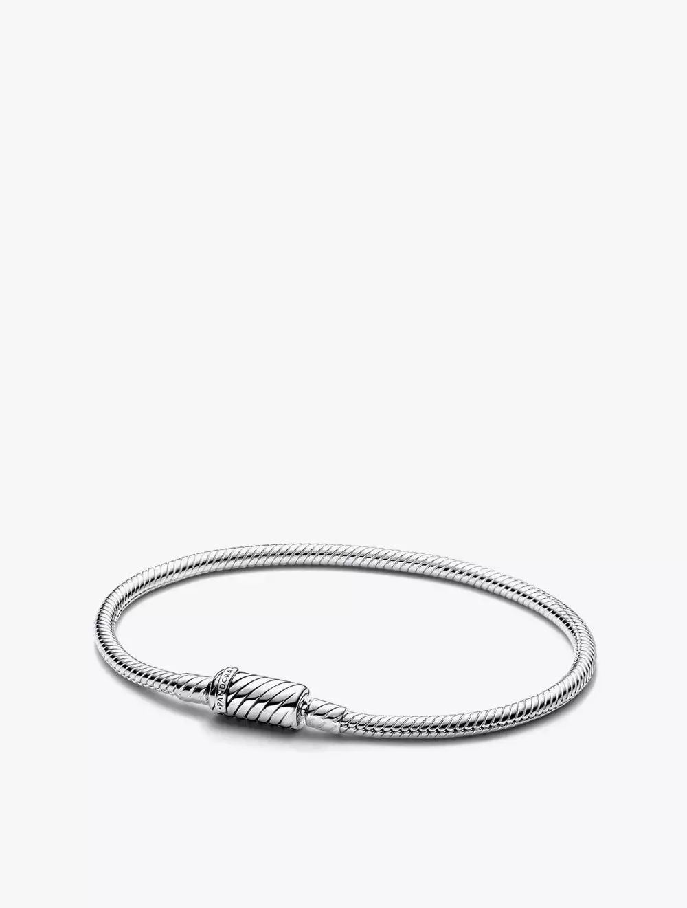 Snake chain sterling silver bracelet with magnetic clasp