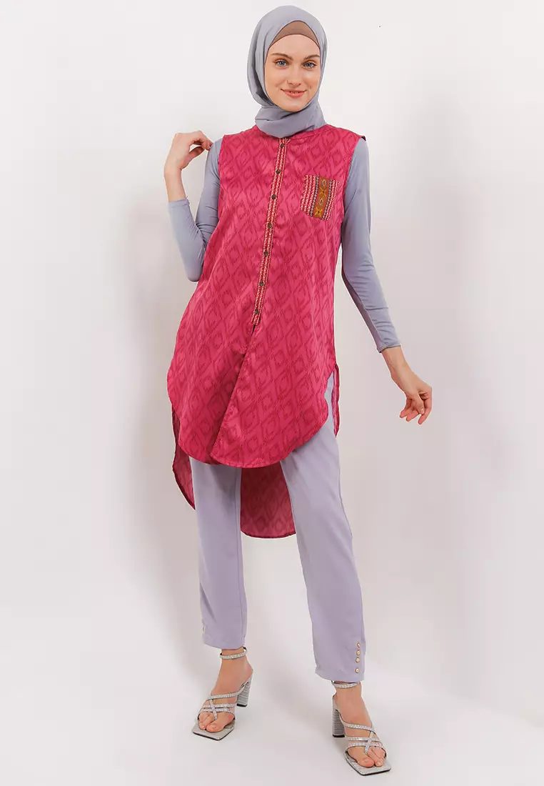 Hera Long Top In Pink Batik Print