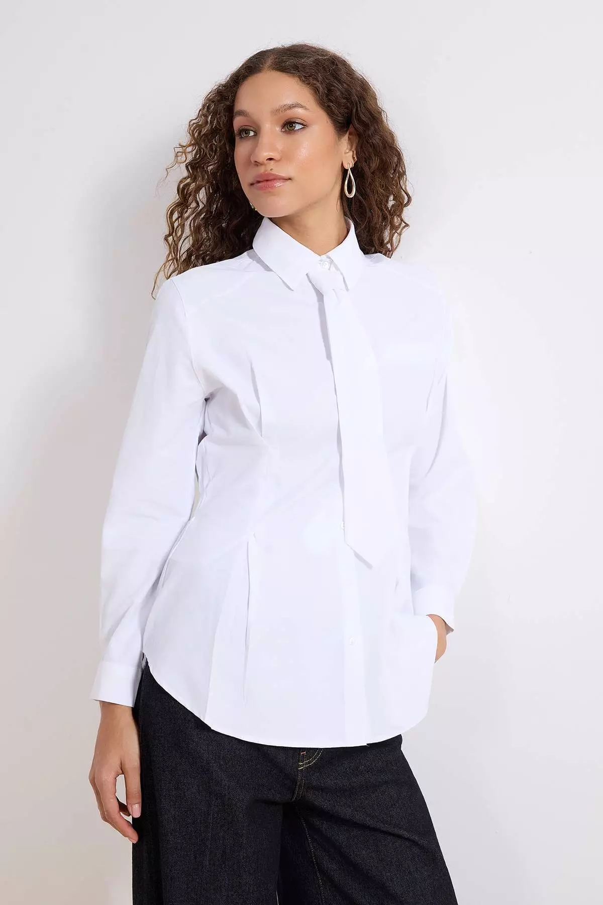 White Tie Detailed Fitted/Fitted At The Waist Cotton Pack Shirts Tctss26Tg00014