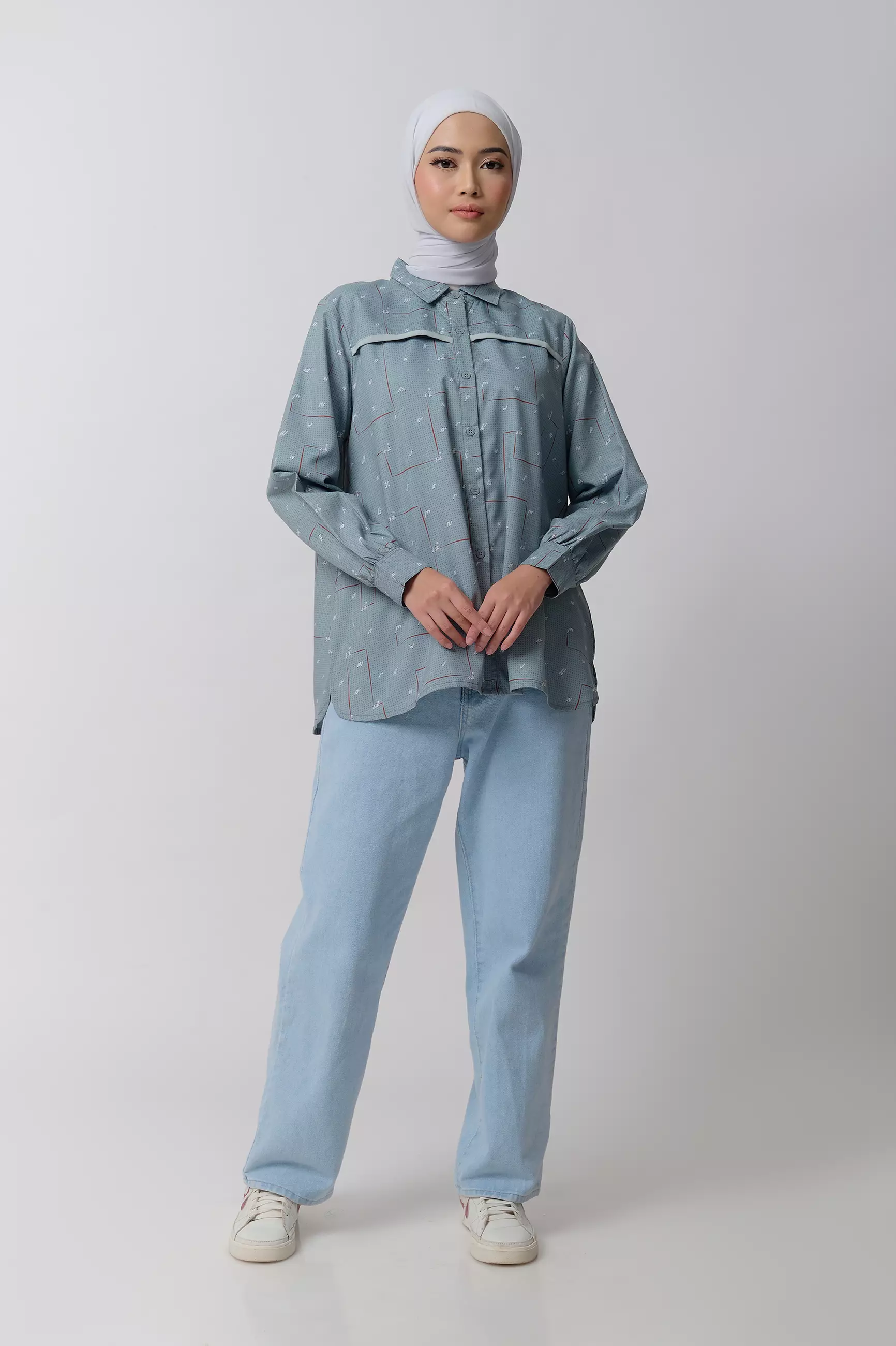 Astraxan qizi jinsiy aloqa qidirmoqda