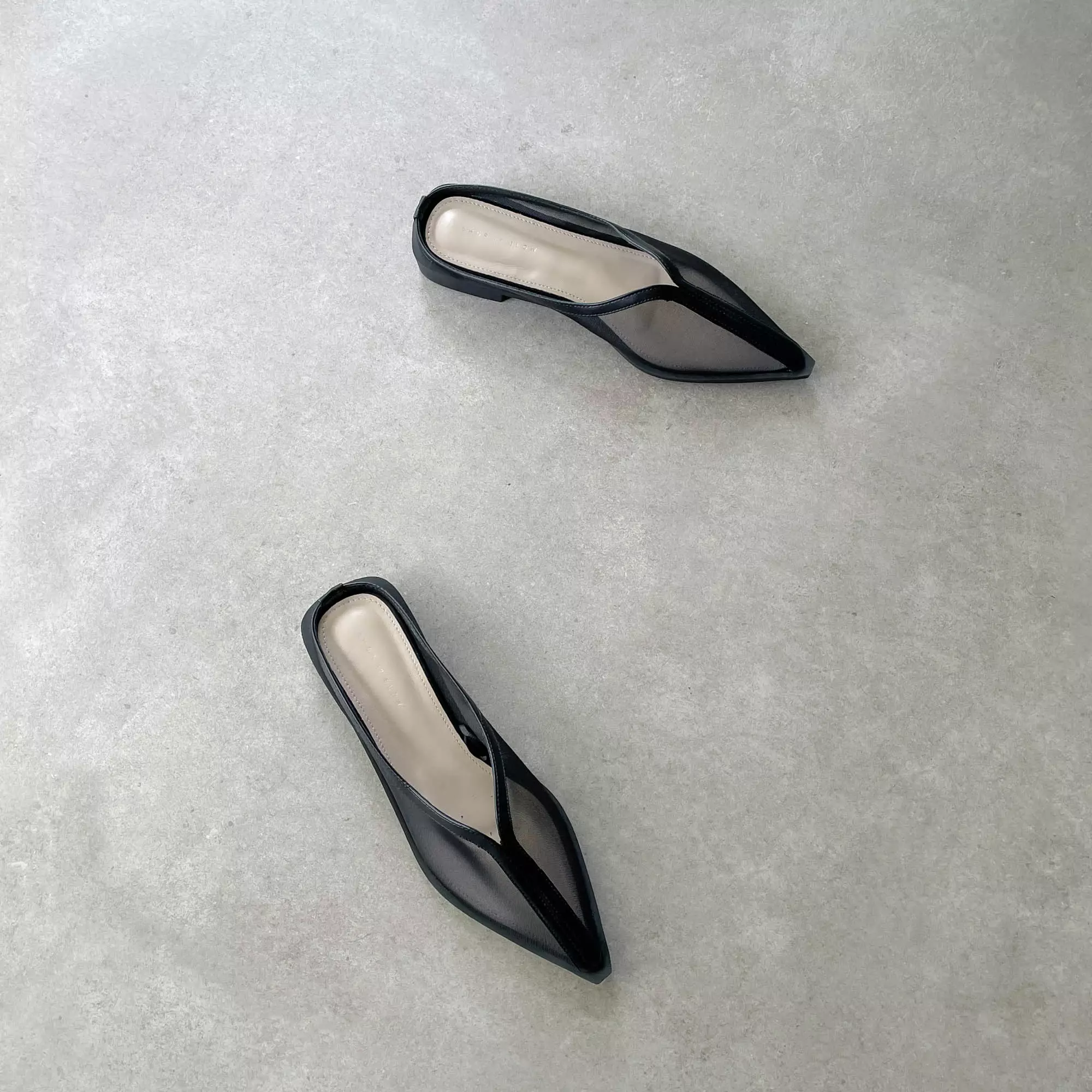 Blow Iva Mules Flats Sandal Wanita FWBO 0001