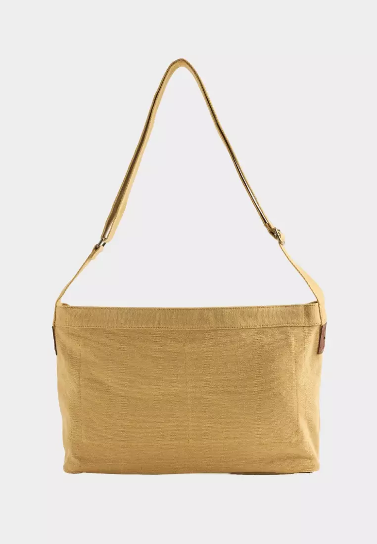 Men's Heritage Messenger Bag 002GV-0002