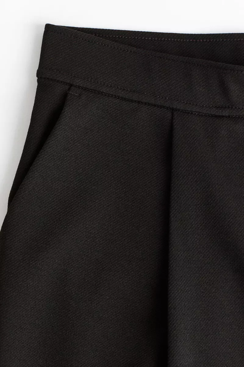Wide trousers