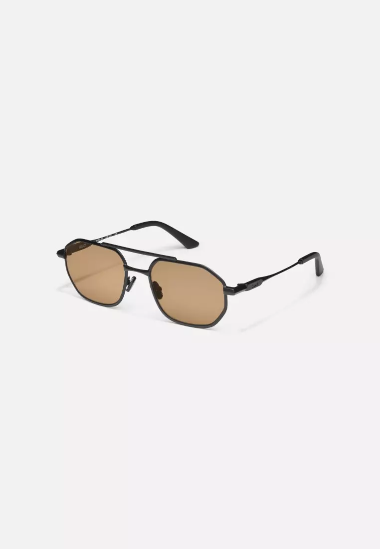 En Route Sunglasses - Matte Black/Tan