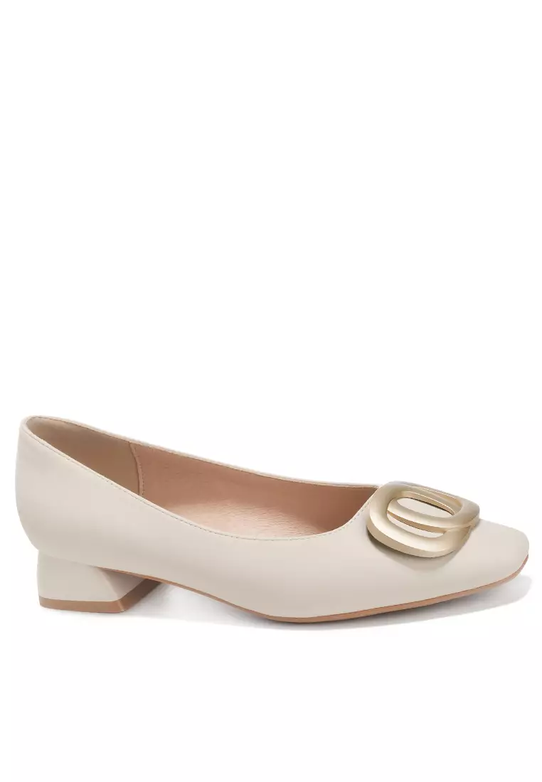 Discount on Twenty Eight Shoes  shoes - SKU: 3cm Buckle Microfiber Leather Pumps By213-18