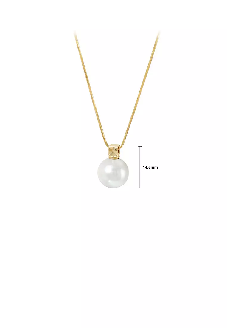 Gold simple chain with clearance locket