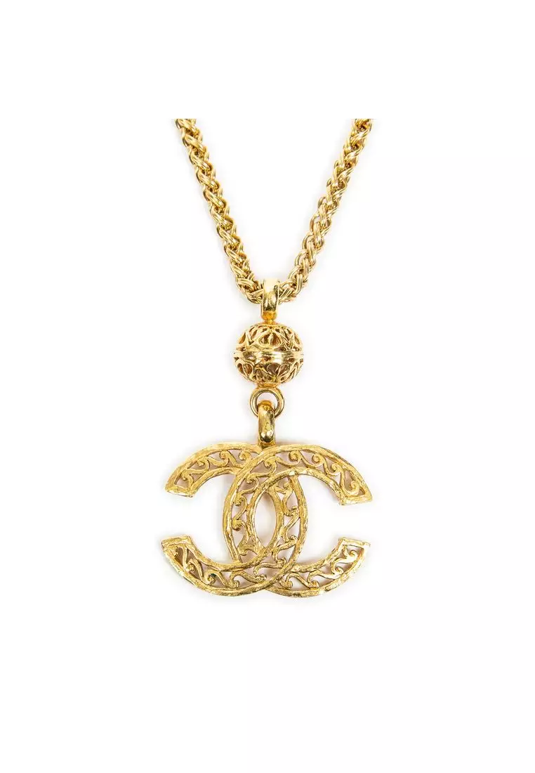 Cc necklace on sale