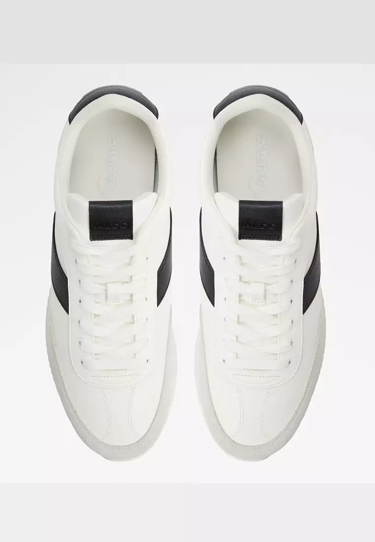 Nathaniel Low-Top Sneakers
