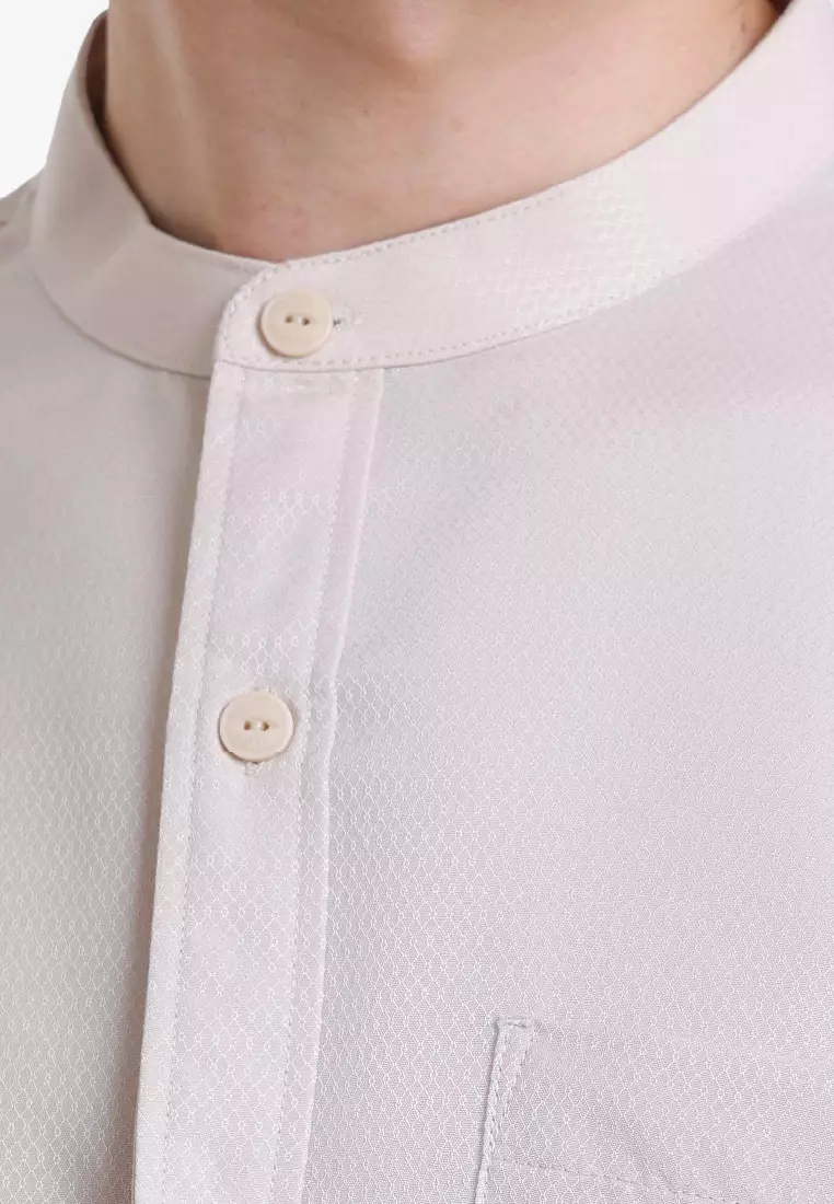 Used 1968 - Elano 045 Kemeja Koko Pria Lengan Panjang Regular Warna Beige