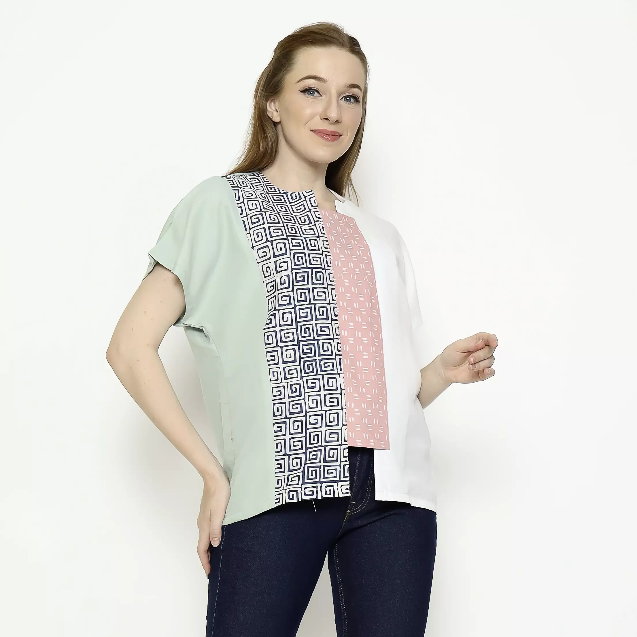 Blouse Batik Wanita - Atasan Batik - Bhatara Batik Novina - Baju Batik Modern Lengan Pendek