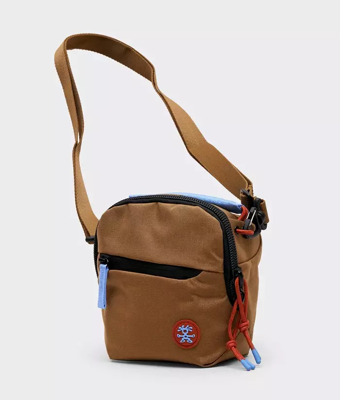 Crumpler sling bag cheap
