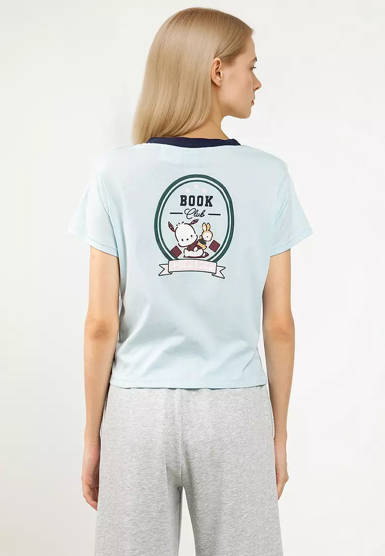 90s Sporty V-Neck Tee