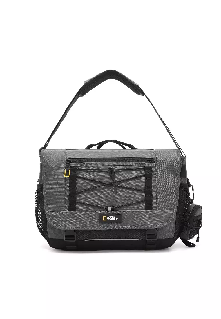 ◆NATIONAL GEOGRAPHIC◆ N255ACR020 Brave Messenger Bag BLACK BRAVE Messenger Bag 15