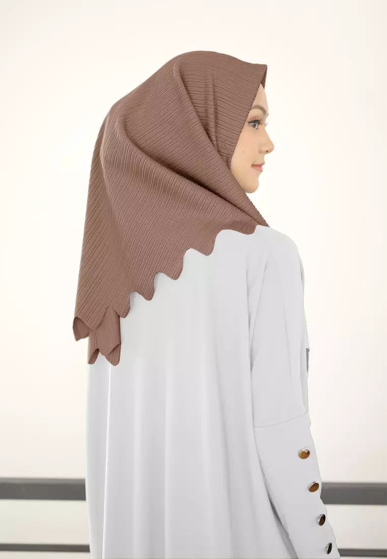 Cotton Bee - Marsha Instan Lasercut (Bergo Tekstur) - Rustic Brown