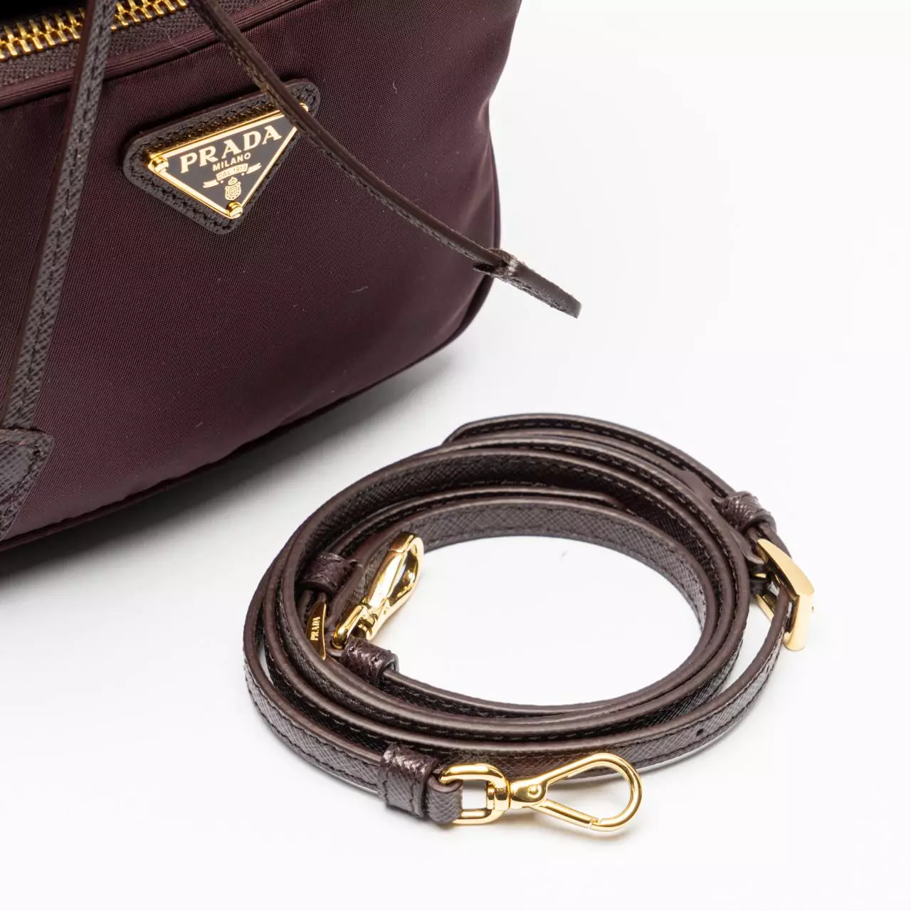 Duet Re-Nylon Bucket Shoulder Bag Burgundy