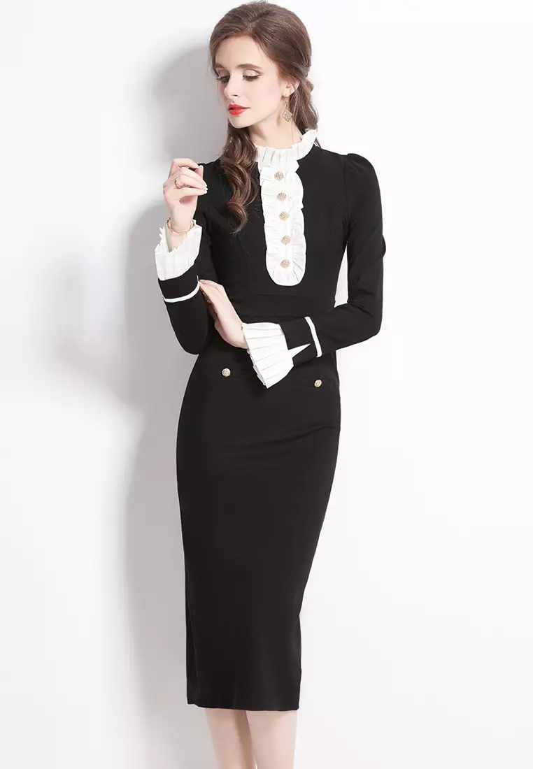 撞色拼接花瓣領黑色長袖連衣裙CA100525