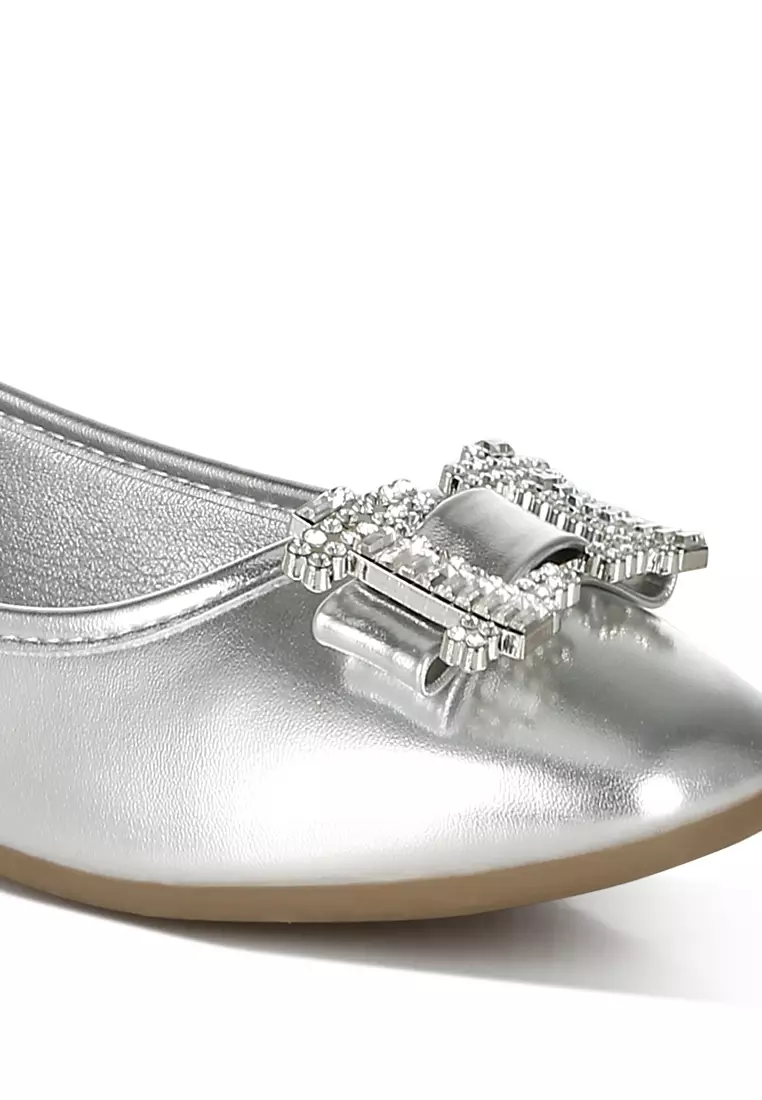 Rhinestone Buckle Metallic Ballerinas in Silver