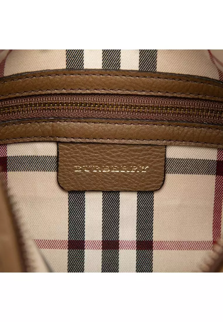 Pre-Loved Burberry Leather Shoulder Bag