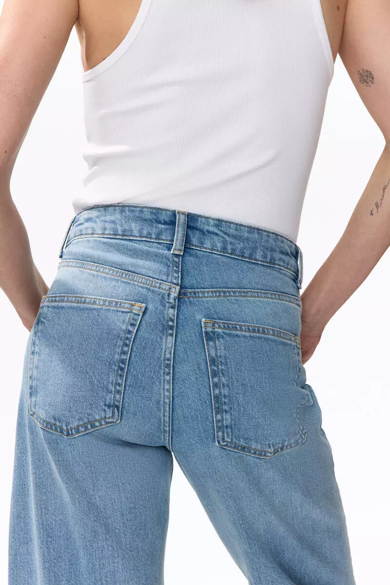 Wide High Waist Jeans