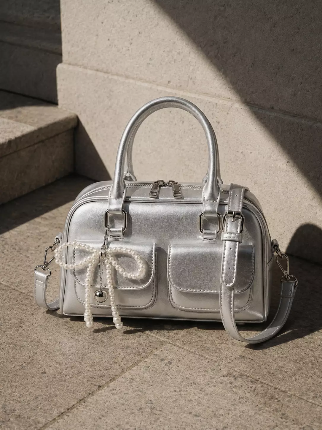 Vedlyn Bellina Tas Selempang Wanita Stylish Elegan Pearl - Silver