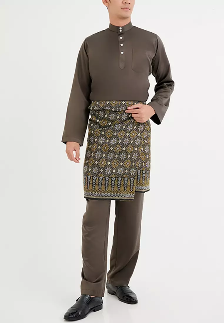 Baju Melayu With Pesak (Classic Fit) 777