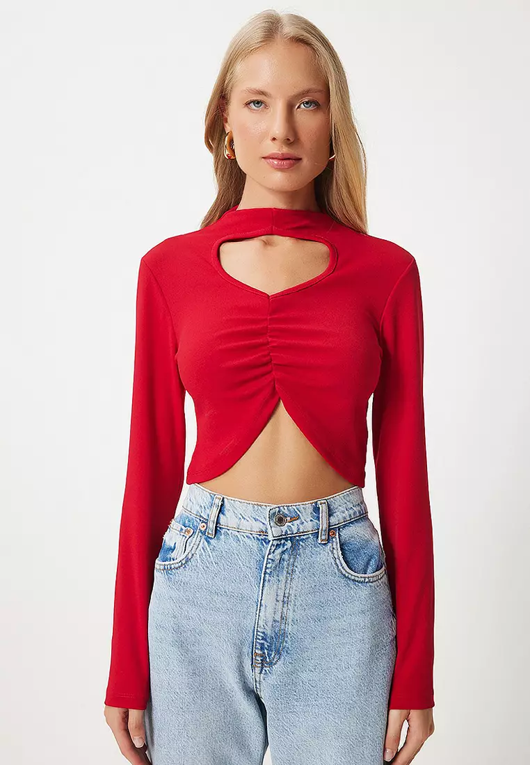 Cut Out Detailed Gathered Crop Knit Blouse