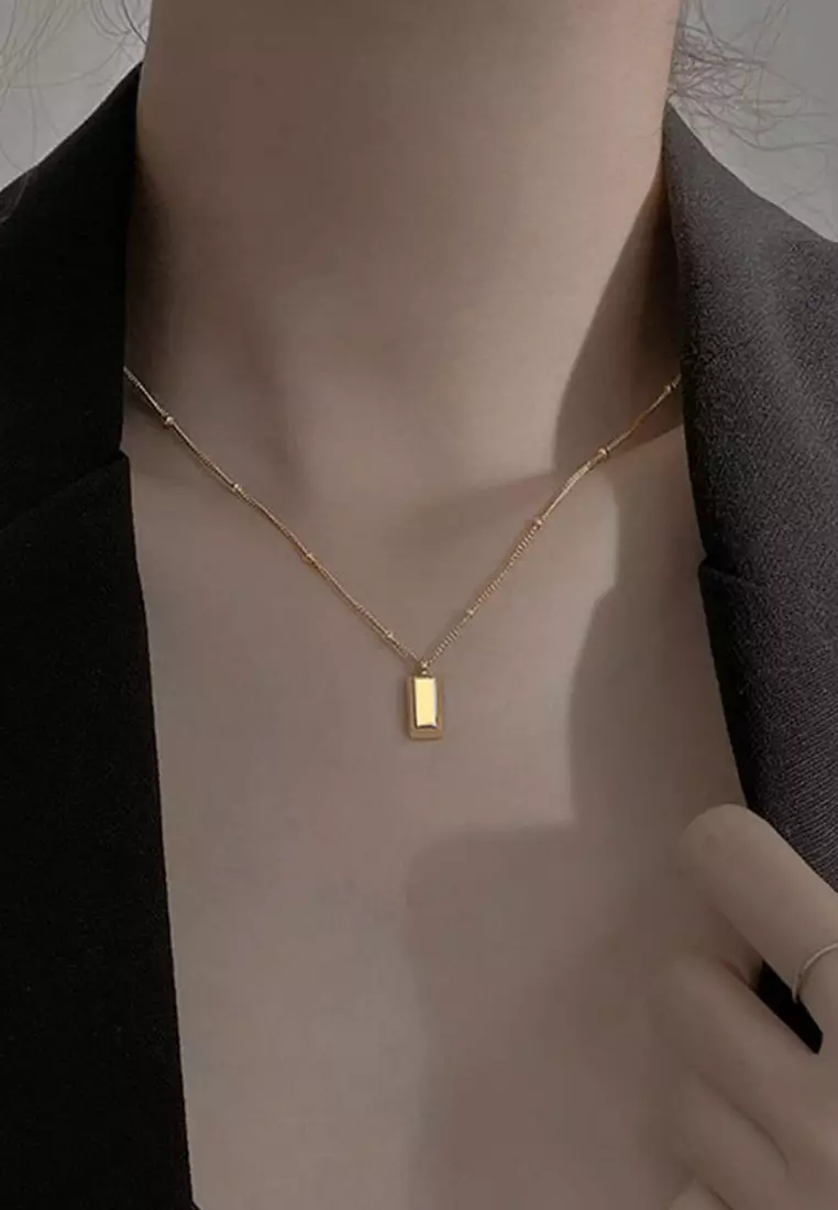 Women's bar hotsell necklaces