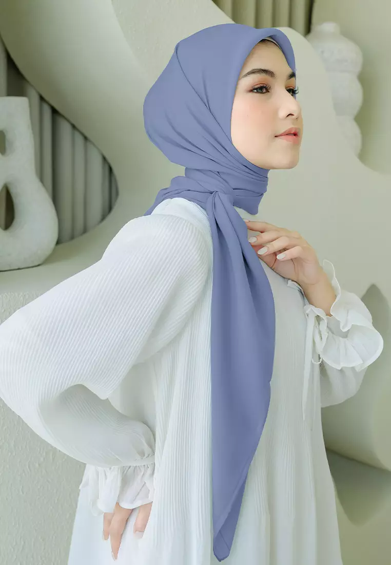 Polly Cotton (Hijab Segiempat Bella Square) Ultramarine
