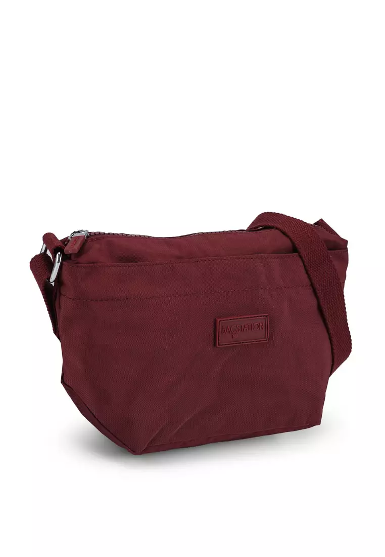 Maroon on sale sling bag