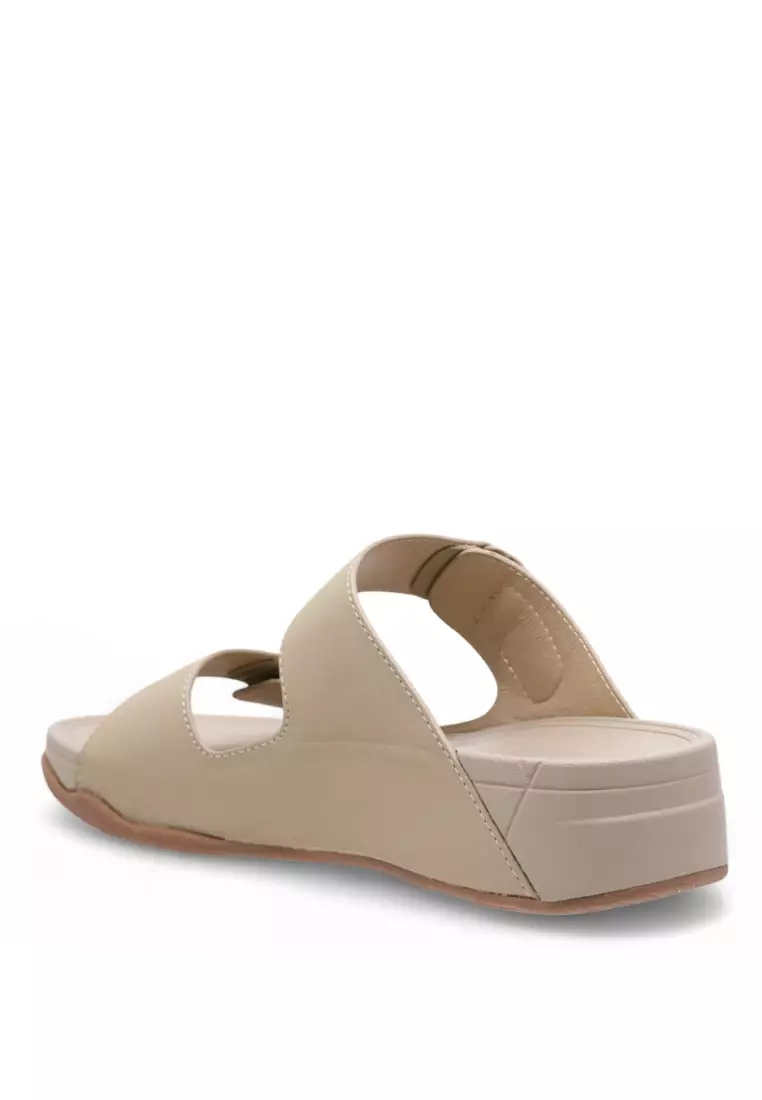 Women Slip On Casual Sandals - 250371278