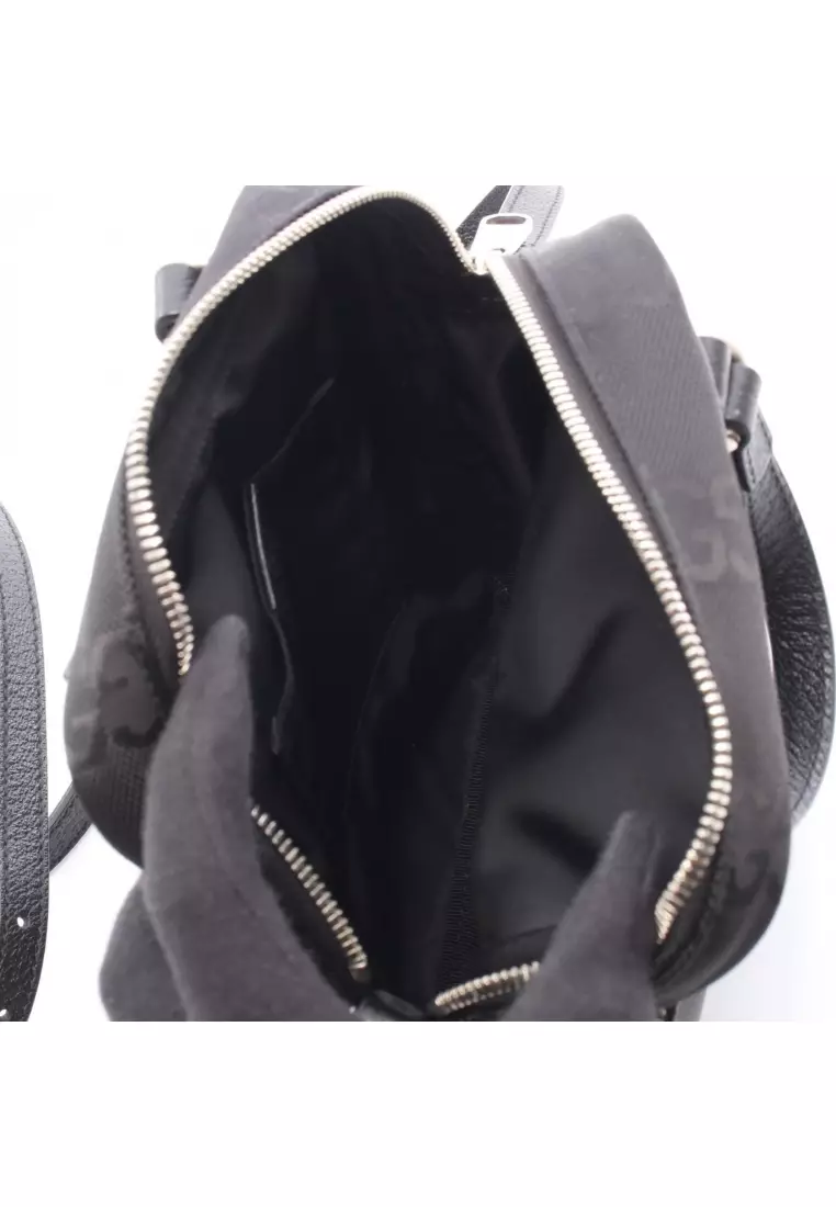 Pre-Loved Gucci Gucci Off The Grid gucci off The grid GG nylon Shoulder bag Nylon leather black 2WAY