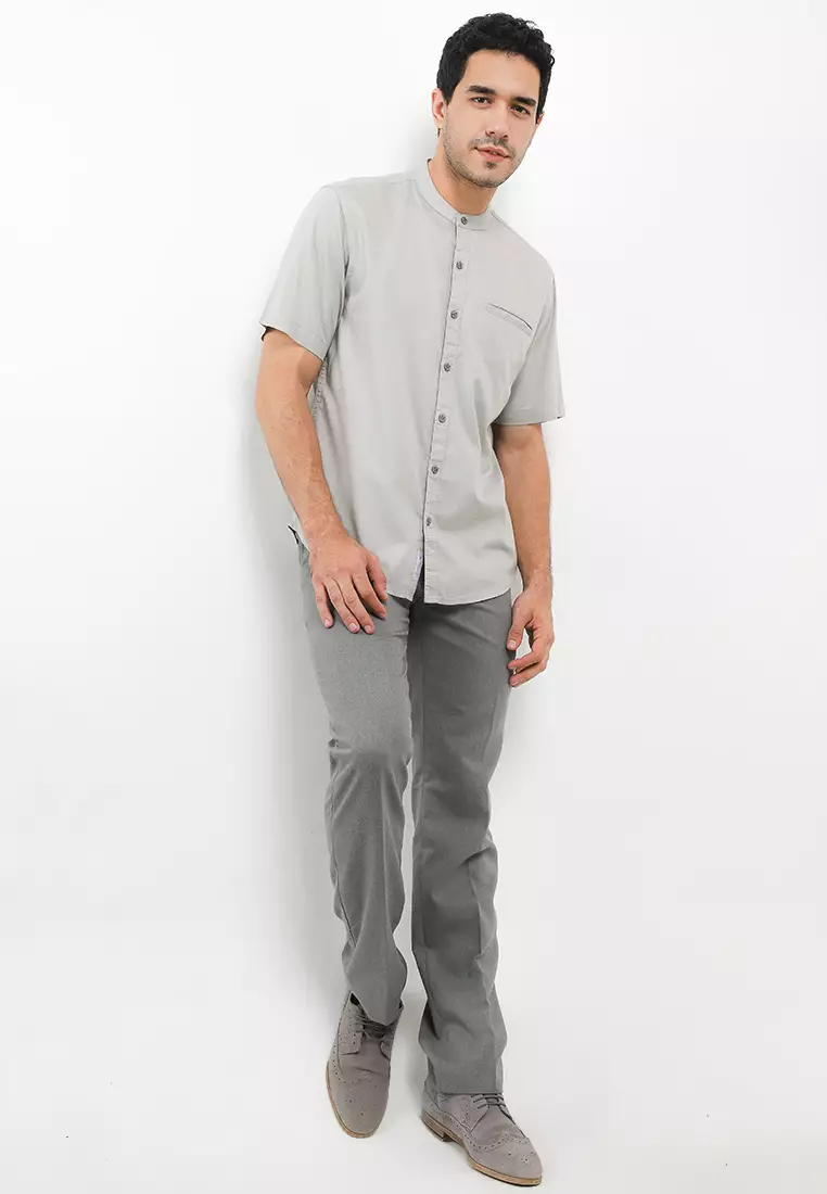 TRIPLE Kemeja Pendek Mandarin Slim Fit (SS MC 415) Grey