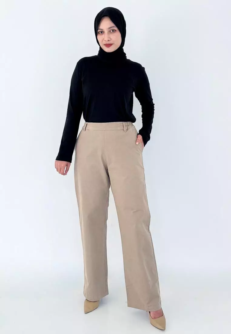 LEZAHRASIGNATURE Amirra Basic Pants - Coklat
