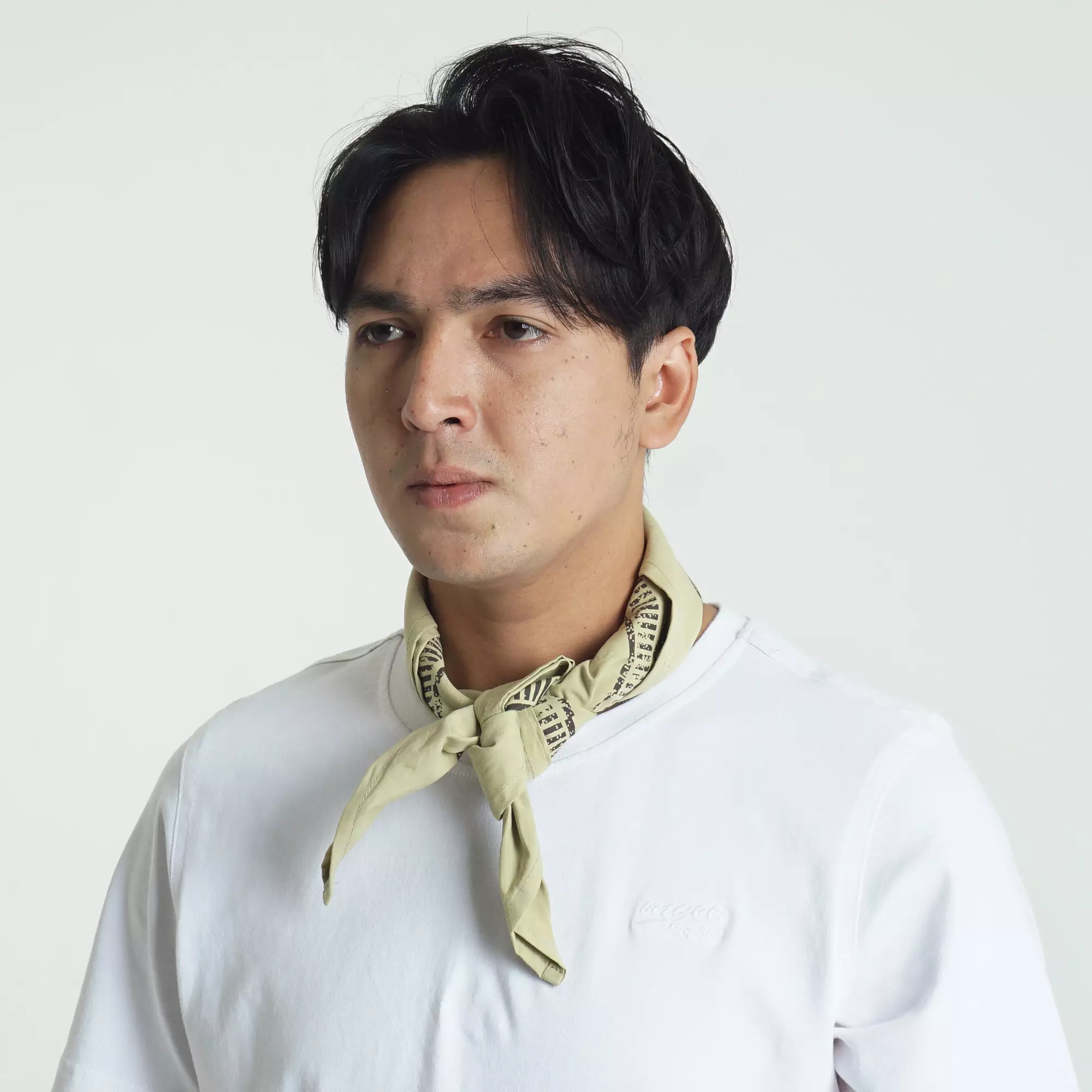 Jual Mgee Mgee Scarf Original 2025 Zalora Indonesia