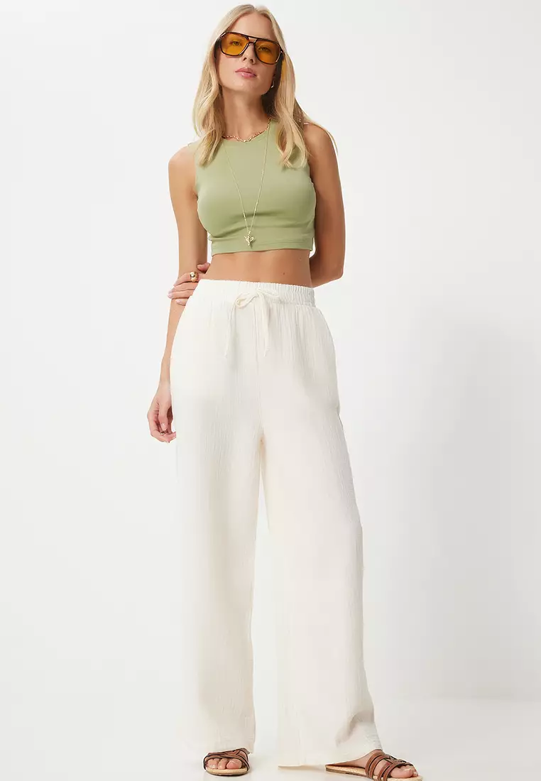 Textured Wide Leg Pants