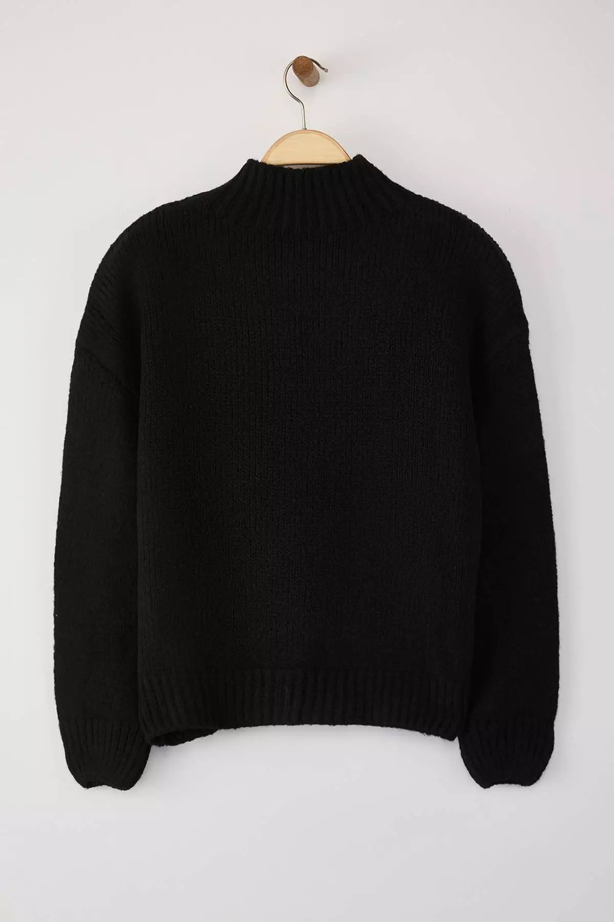 Black Soft Textured Thick Crew Neck Knitwear Sweater