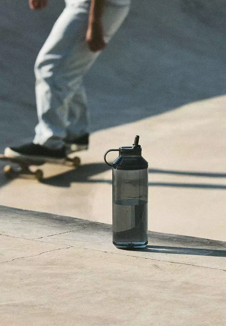 Buy Kinto Kinto Active Bottle 950ML - Navy 2026 Online | ZALORA