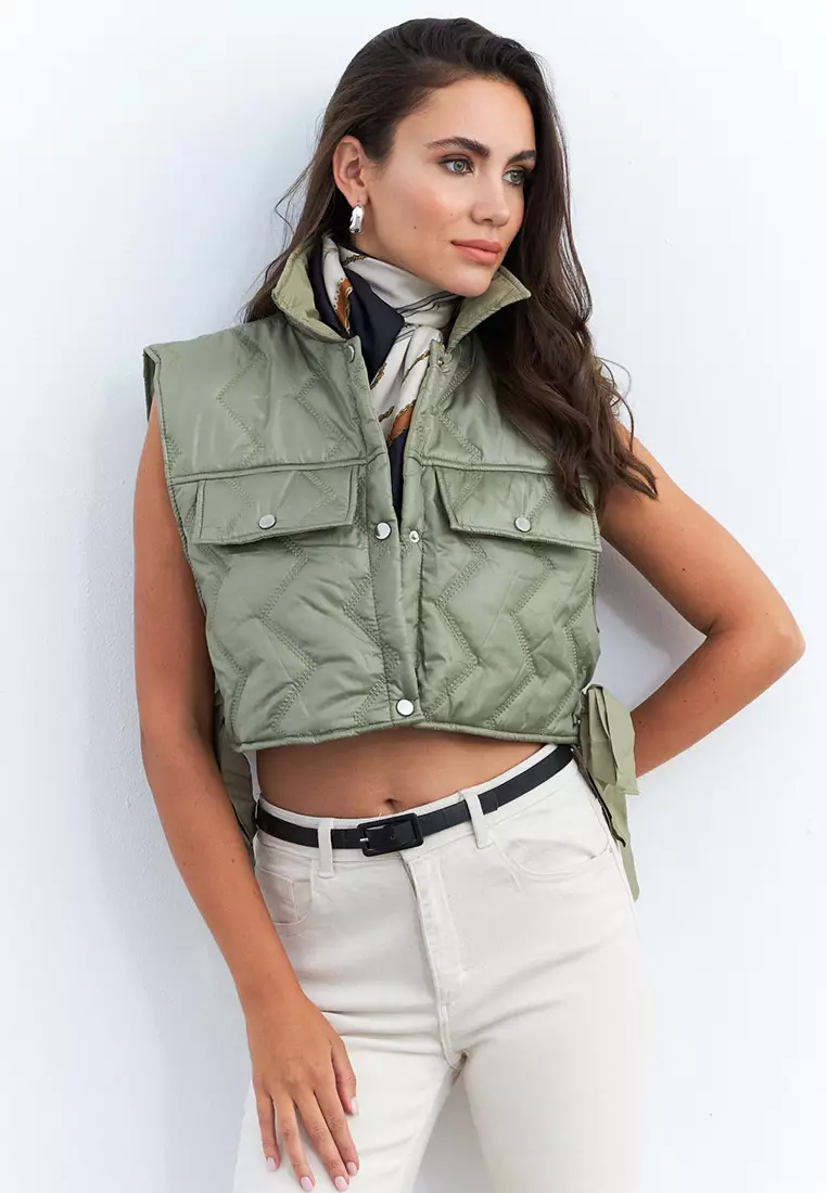 Mint Crop Vest