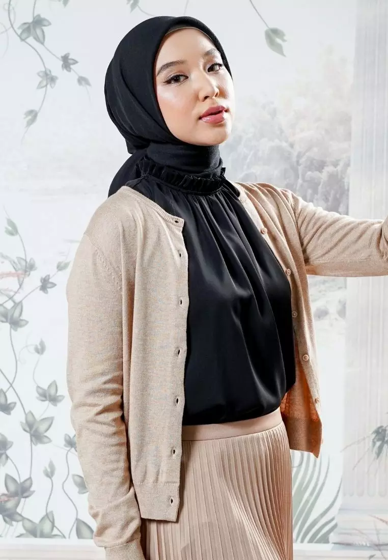 CELY Blouse Sleeveless Black - Atasan Wanita Wudhu Friendly - Bahan Soft Polyester