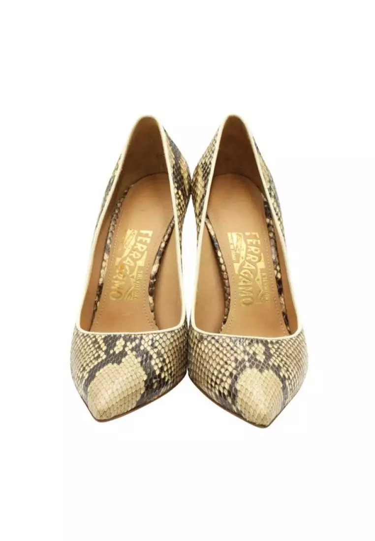 Salvatore ferragamo snakeskin shoes top