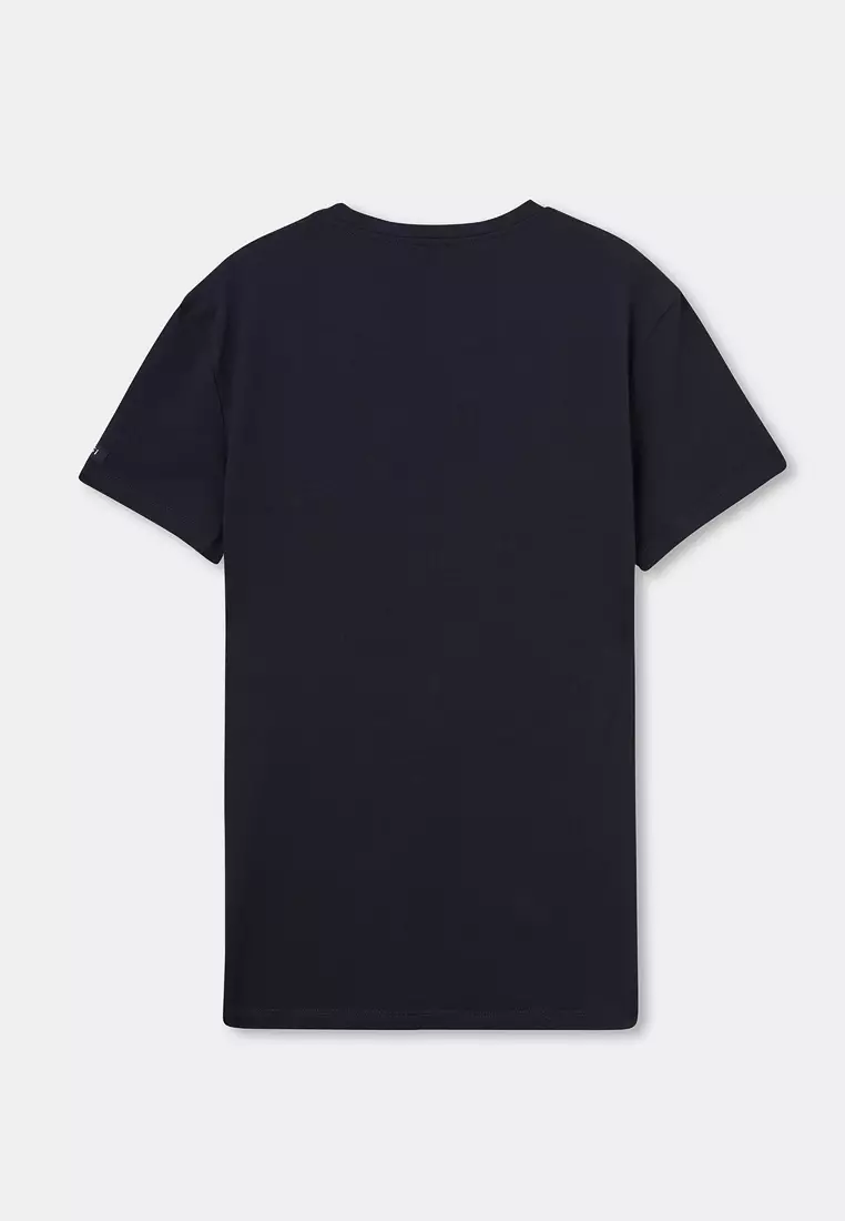 t shirt with round neck