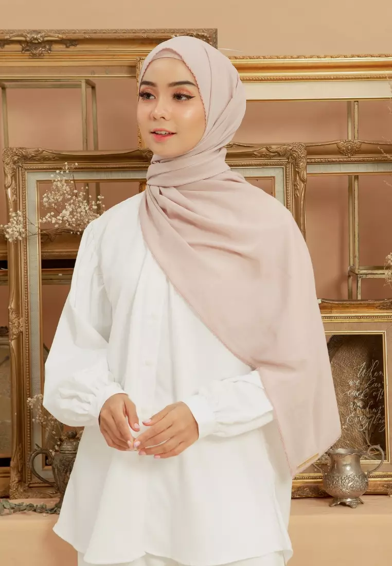 Embroidery Signature Shawl Light Purple