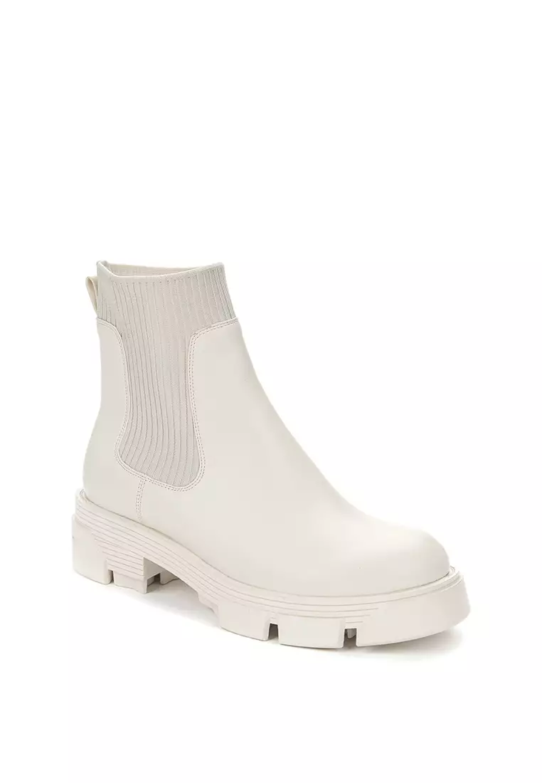 White chelsea clearance boots womens