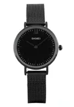 Hitam