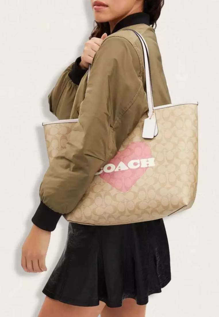 Coach City Tote Bag In Signature Canvas With Heart Print Light Khaki Chalk Multi