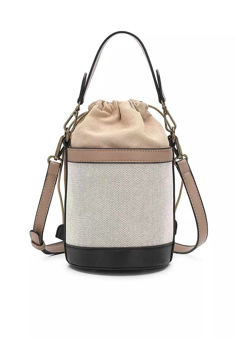 Women's Sling Bag / Crossbody Bag - Black