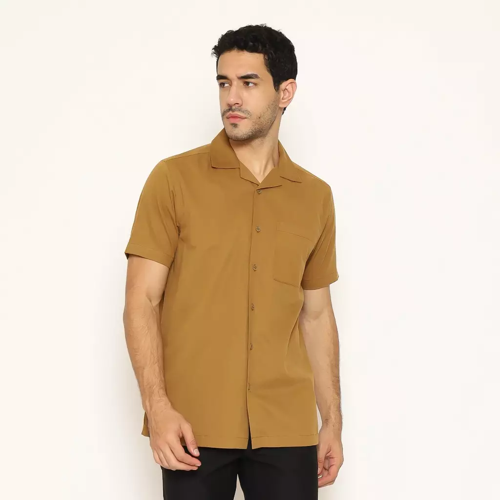 AMK Kemeja Pria Lengan Pendek SHS YUTAKA S/S Brown