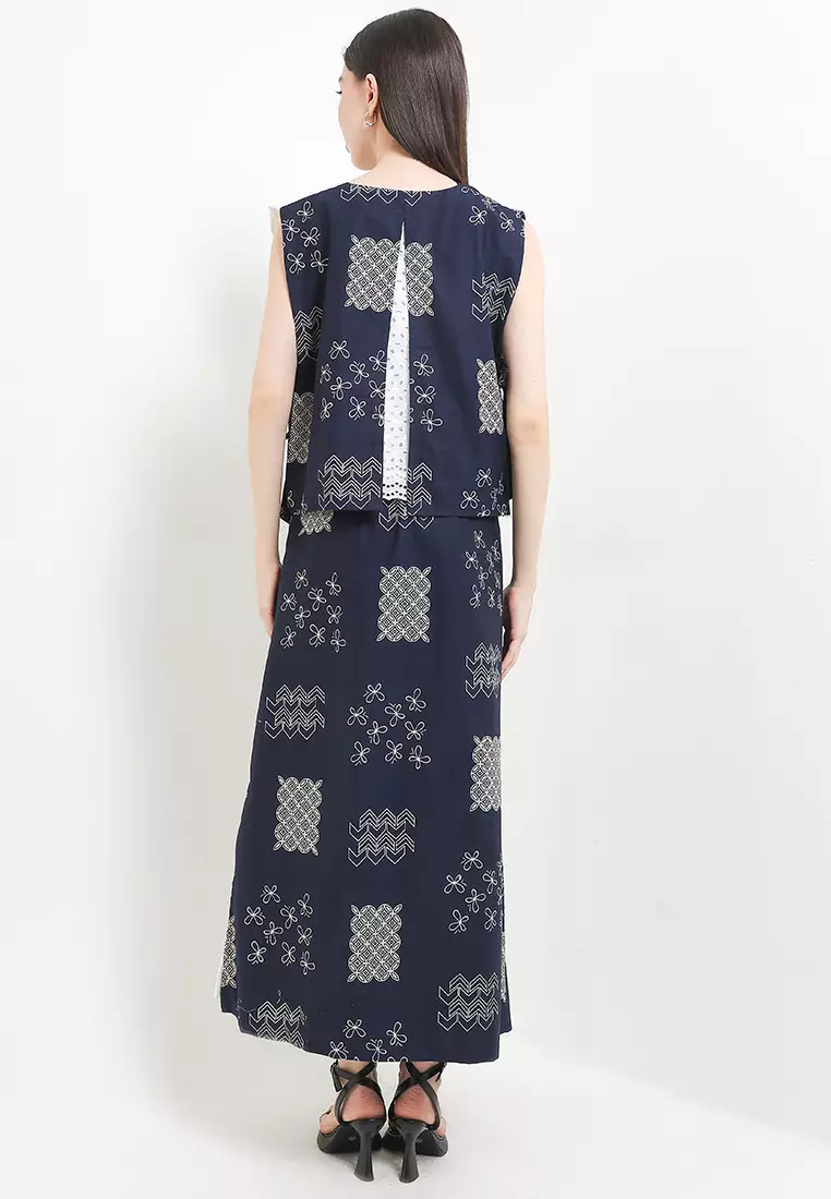 Setelan Baju Wanita Crop Batik Atasan dan Rok Midi Farasha Katun Bordir Navy